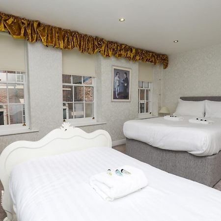 The Captains House Liverpool Bagian luar foto