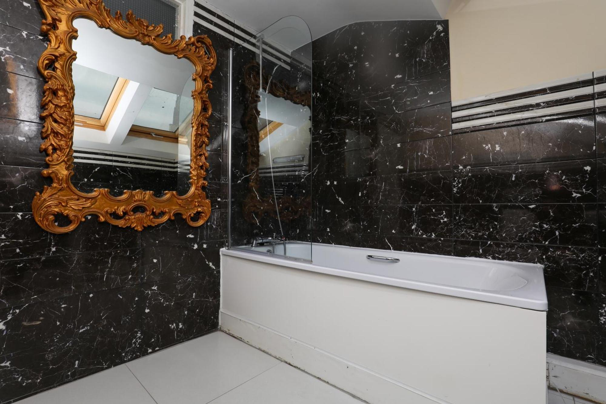 The Captains House Liverpool Bagian luar foto