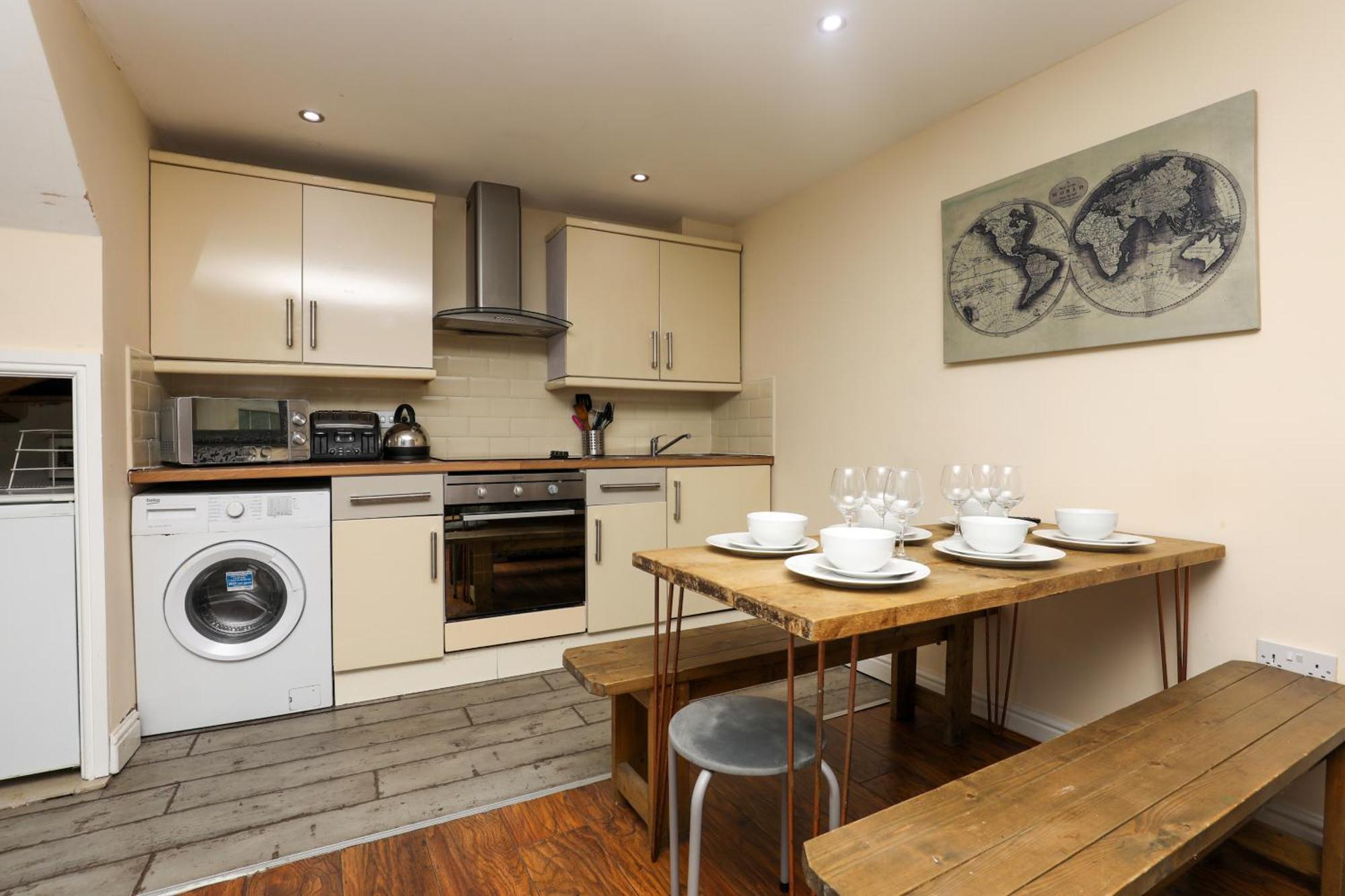 The Captains House Liverpool Bagian luar foto